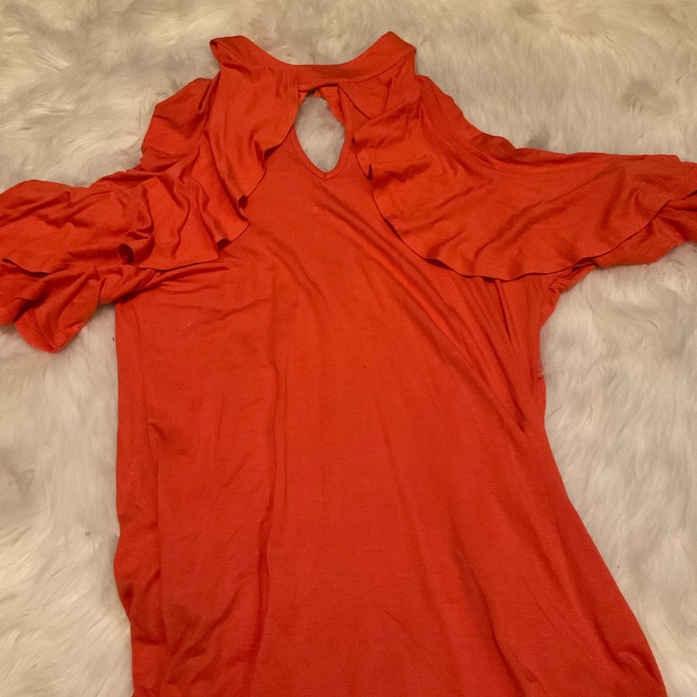 Cold shoulder top